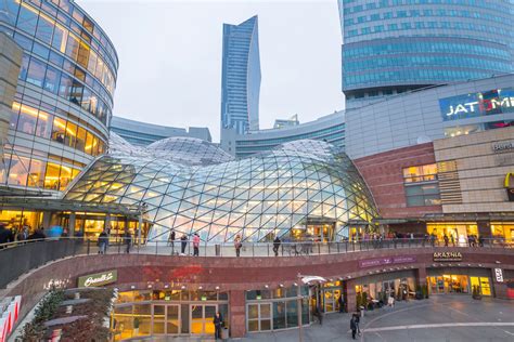 shopping malls in warsaw poland